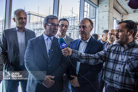 خورشید در مدار تولید/ دو نیروگاه خورشیدی جدید با حضور استاندار خراسان رضوی به بهره‌برداری رسید