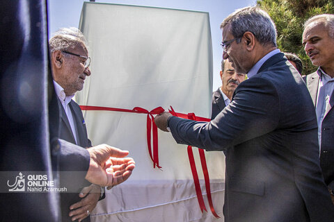 خورشید در مدار تولید/ دو نیروگاه خورشیدی جدید با حضور استاندار خراسان رضوی به بهره‌برداری رسید
