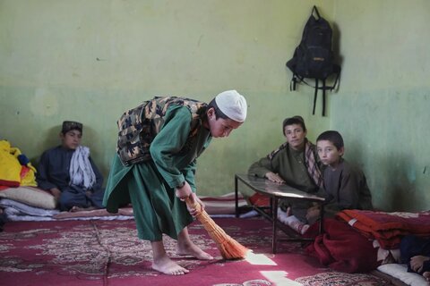 مدارس مذهبی، و خلاء سیستم آموزش در افغانستان