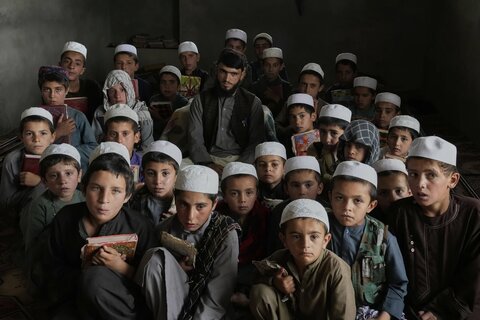 مدارس مذهبی، و خلاء سیستم آموزش در افغانستان