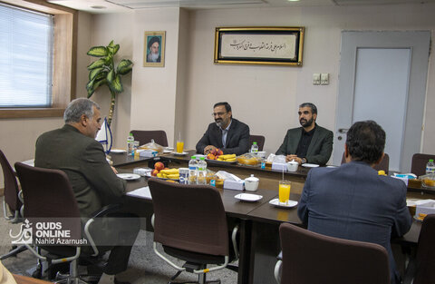 بازدید تعدادی از مدیران و مسئولان شهری و استانی از روزنامه قدس به مناسبت روز خبرنگار