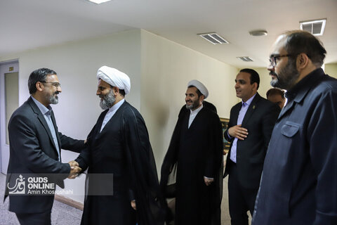 بازدید تعدادی از مدیران و مسئولان شهری و استانی از روزنامه قدس به مناسبت روز خبرنگار