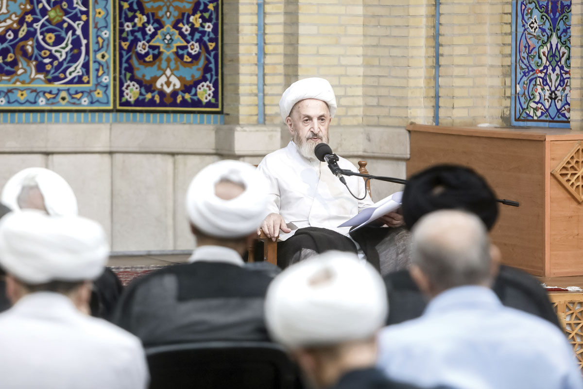 گفت‌وگو برای روشن‌شدن حق، شیوه انبیاست