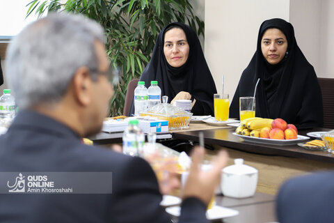 بازدید استاندار خراسان رضوی، معاون وزیر میراث فرهنگی و فرماندار مشهد از روزنامه قدس