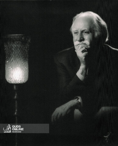 تصاویری کمتر دیده شده از استاد محمود فرشچیان