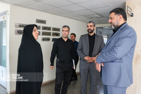 بازدید جمعی از مدیران و شخصیت‌های شهری و استانی از روزنامه قدس