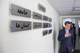 بازدید قائم مقام تولیت آستان قدس رضوی از روزنامه قدس