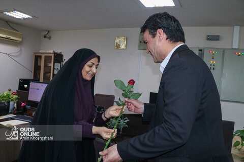 بازدید جمعی از مدیران و مسئولان شهری و استانی از روزنامه قدس