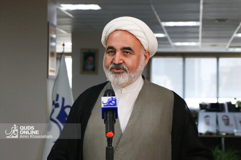 بازدید جمعی از مدیران و مسئولان شهری و استانی از روزنامه قدس