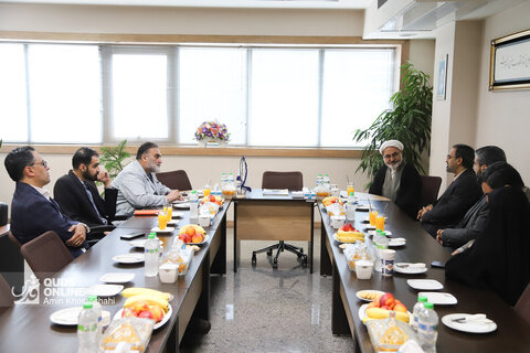 بازدید جمعی از مدیران و مسئولان شهری و استانی از روزنامه قدس