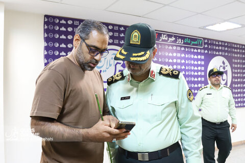بازدید جمعی از مدیران و مسئولان شهری و استانی از روزنامه قدس