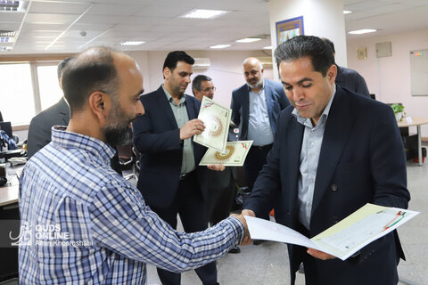 بازدید جمعی از مدیران و مسئولان شهری و استانی از روزنامه قدس