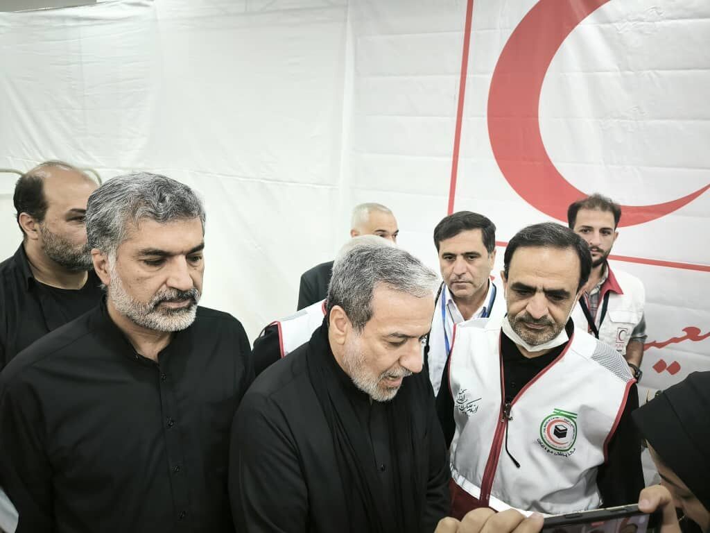 بازدید عراقچی از مراکز خدمات دستگاه‌های ایرانی مستقر در سرکنسولگری نجف اشرف
