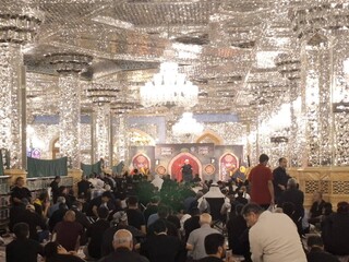 ندای"لبیک یا حسین" زائران عرب زبان در روز اربعین حسینی