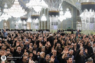اقامه عزای زائران حرم مطهر رضوی در شام اربعین سید و سالار شهیدان