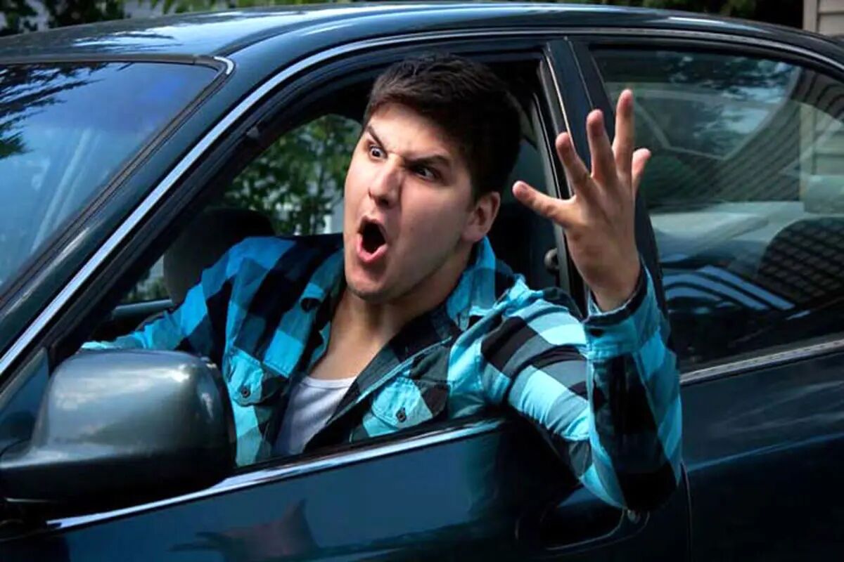 آیا یکی از بی‌فرهنگ‌ترین مردم دنیا در رانندگی هستیم؟/ باید فرهنگ رانندگی شیک داشته باشیم
