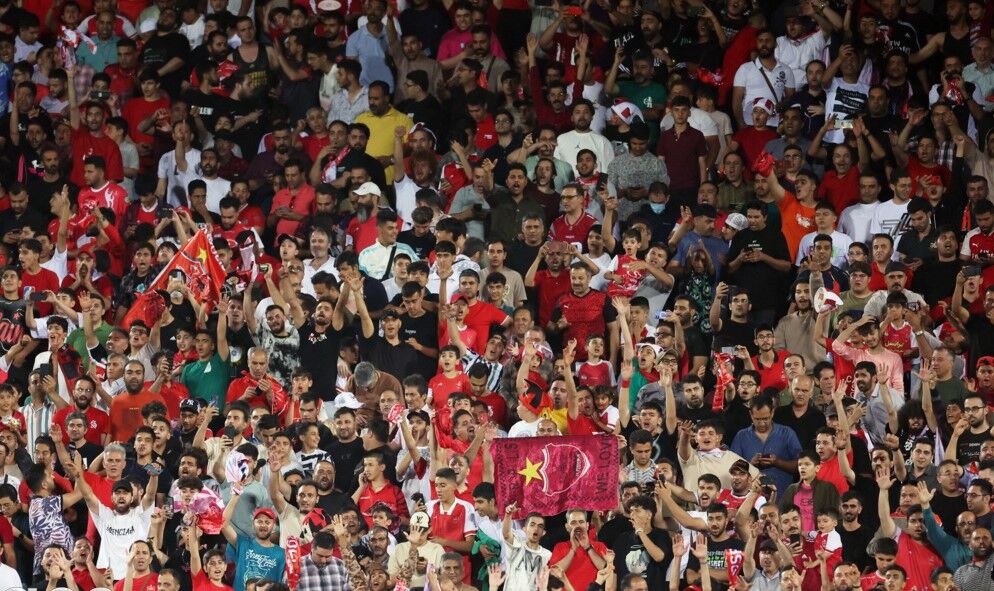 Zaradi sporne objave kluba Perzepolis trije uradniki pred komisijo za etiko