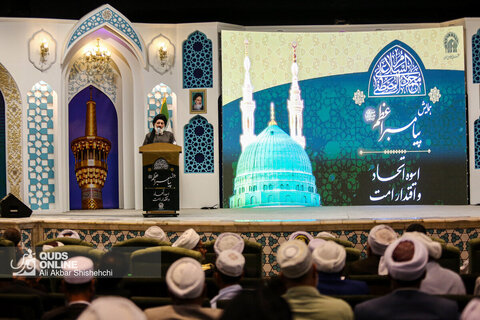 همایش اهل تسنن در حرم مطهر رضوی - مشهد