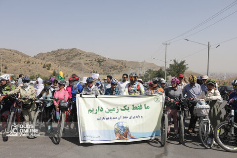 گردهمایی اعتراضی در پی مصوبه تغییر کاربری کوه پارک مشهد