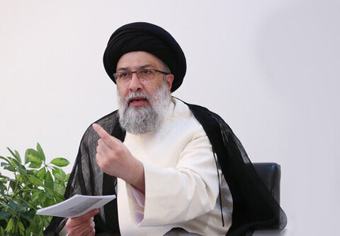 امام مبارزه با طاغوتها