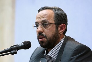 دستیار قالیباف: هرکس بر مخالفت با وفاق اصرار کند، راهش را از رهبری جدا کرده است