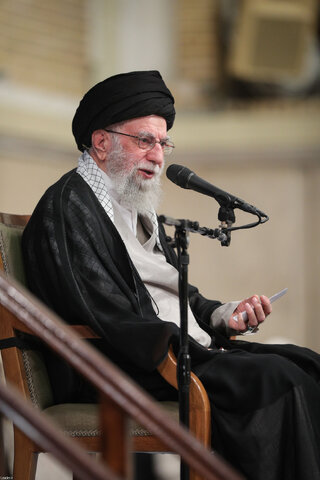 مراسم عزاداری شهادت امام رضا(ع) با حضور مقام معظم رهبری