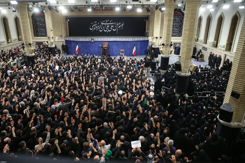مراسم عزاداری شهادت امام رضا(ع) با حضور مقام معظم رهبری