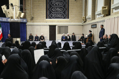 مراسم عزاداری شهادت امام رضا(ع) با حضور مقام معظم رهبری