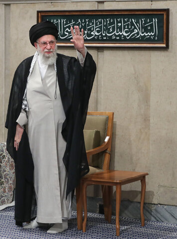 مراسم عزاداری شهادت امام رضا(ع) با حضور مقام معظم رهبری