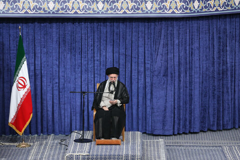 مراسم عزاداری شهادت امام رضا(ع) با حضور مقام معظم رهبری