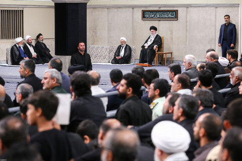مراسم عزاداری شهادت امام رضا(ع) با حضور مقام معظم رهبری