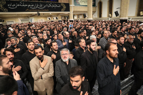 مراسم عزاداری شهادت امام رضا(ع) با حضور مقام معظم رهبری