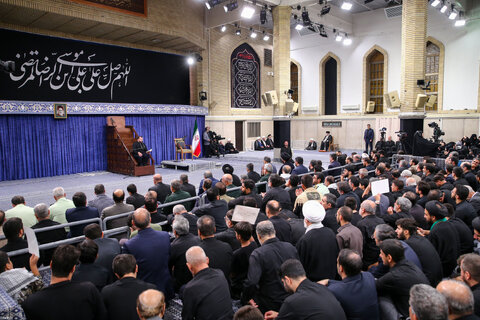 مراسم عزاداری شهادت امام رضا(ع) با حضور مقام معظم رهبری