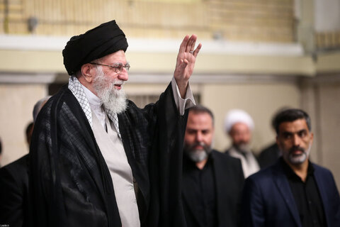مراسم عزاداری شهادت امام رضا(ع) با حضور مقام معظم رهبری