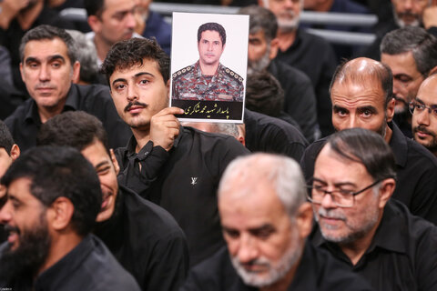 مراسم عزاداری شهادت امام رضا(ع) با حضور مقام معظم رهبری