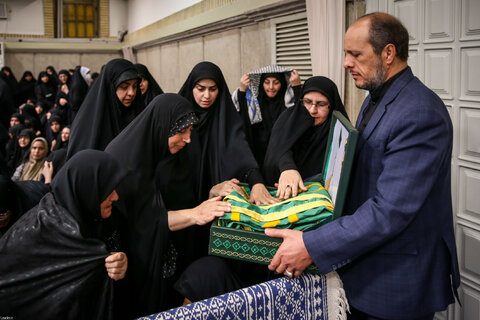مراسم عزاداری شهادت امام رضا(ع) با حضور مقام معظم رهبری