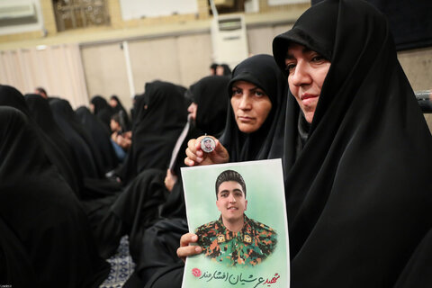 مراسم عزاداری شهادت امام رضا(ع) با حضور مقام معظم رهبری