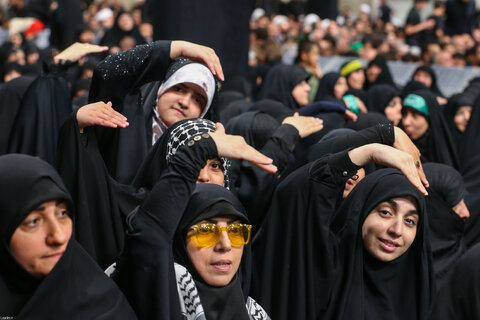مراسم عزاداری شهادت امام رضا(ع) با حضور مقام معظم رهبری