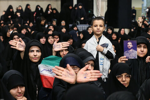 مراسم عزاداری شهادت امام رضا(ع) با حضور مقام معظم رهبری