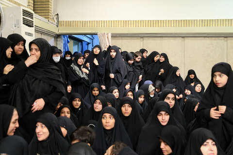 مراسم عزاداری شهادت امام رضا(ع) با حضور مقام معظم رهبری