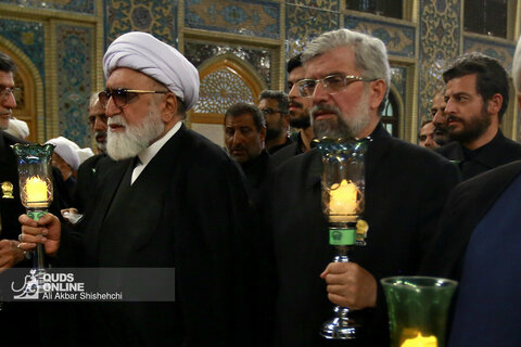 آیین شام غریبان شهادت امام رضا(ع) در حرم رضوی