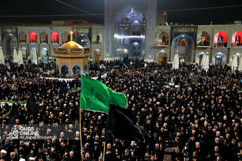 آیین شام غریبان شهادت امام رضا(ع) در حرم رضوی