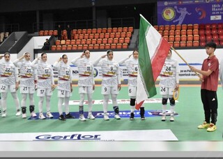 ایران ۷۷ - قرقیزستان ۱۲ / برد پرگل دختران هندبال ایران در آسیا