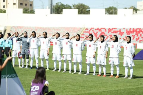 هیچ تلاشی بی‌ثمر نمی‌ماند/ رسانه ملی در قبال فوتبال بانوان کم‌کاری می‌کند