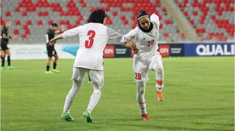 هیچ تلاشی بیثمر نمیماند/ رسانه ملی در قبال فوتبال بانوان کمکاری میکند