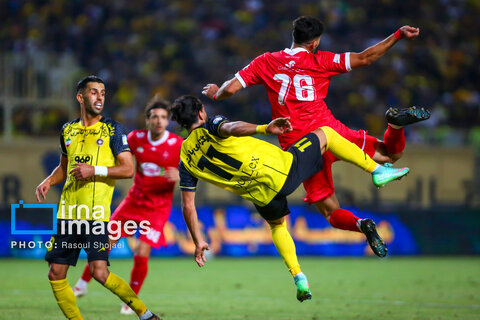 عکس روز | لیگ برتر فوتبال - سپاهان و پرسپولیس