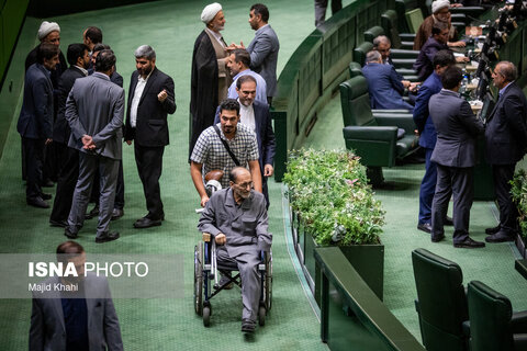 صحن علنی مجلس - ۴ شهریور