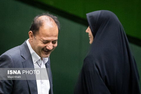 صحن علنی مجلس - ۴ شهریور