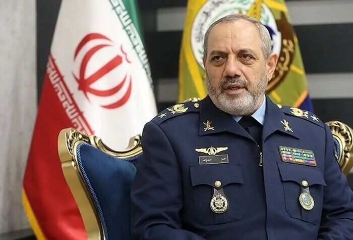 وزیر دفاع: برای تأمین امنیت غذایی جامعه هم اقدام می‌کنیم