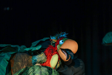 سهلگیری تولید؛ آفت بزرگ تئاتر کودک/ سفری از تنهایی تا کشف دوستیهای تازه با «اوکاپی»